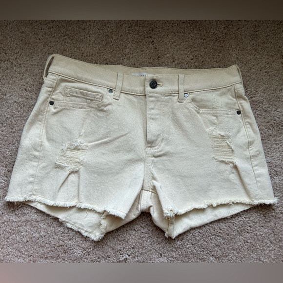 Banana Republic Pants - Banana Republic Cream Denim Shorts